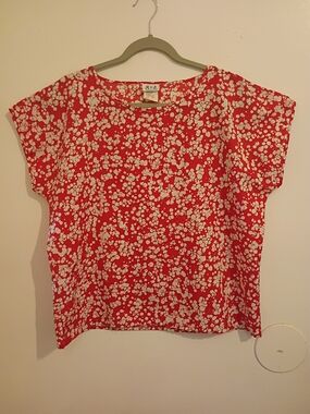 R&J Women's‎ Red Floral Cap-Sleeve Blouse 16